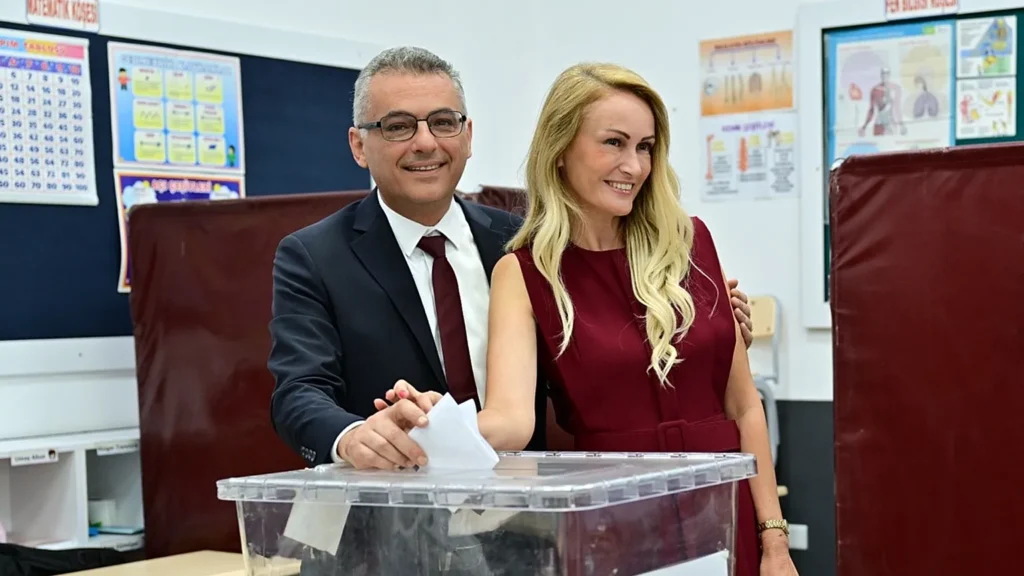 KKTC Cumhurbaşkanlığı Seçimini Tufan Erhürman Kazandı: Kesin Olmayan Sonuçlar Açıklandı