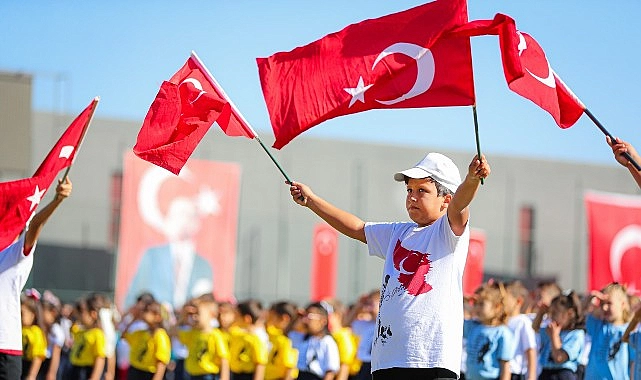 Aliağa Cumhuriyet’in 102. Yılını Coşkuyla Kutlayacak