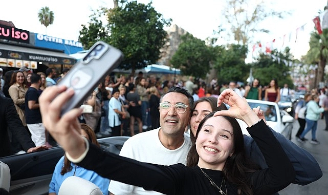 62. Antalya Altın Portakal Film Festivali Korteji Renkli Görüntülere Sahne Oldu