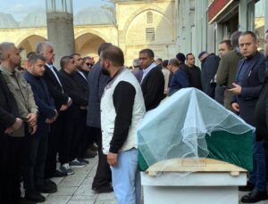 Lüleburgaz’da Silahlı Saldırıda Hayatını Kaybeden Rümeysa Sanpur Toprağa Verildi