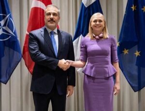 Finlandiya Dışişleri Bakanı Valtonen: “Rusların Saygı Duyduğu Tek Güç Osmanlı İmparatorluğu’ydu”