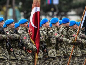 Kışlasız Bedelli Askerlik Sesleri Yükseliyor: Gençlerden Eşitlik Çağrısı