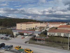 Bolu’da Baba, 4 Yaşındaki Kızını Açık Görüşte Dövdü